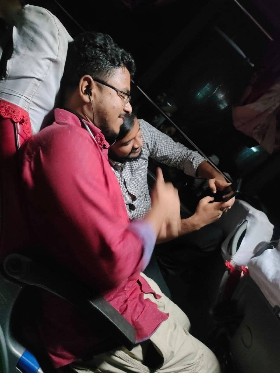 বন্ধুর সহচর সাজ্জাদ (কুয়াকাটা যাওয়ার পথে)