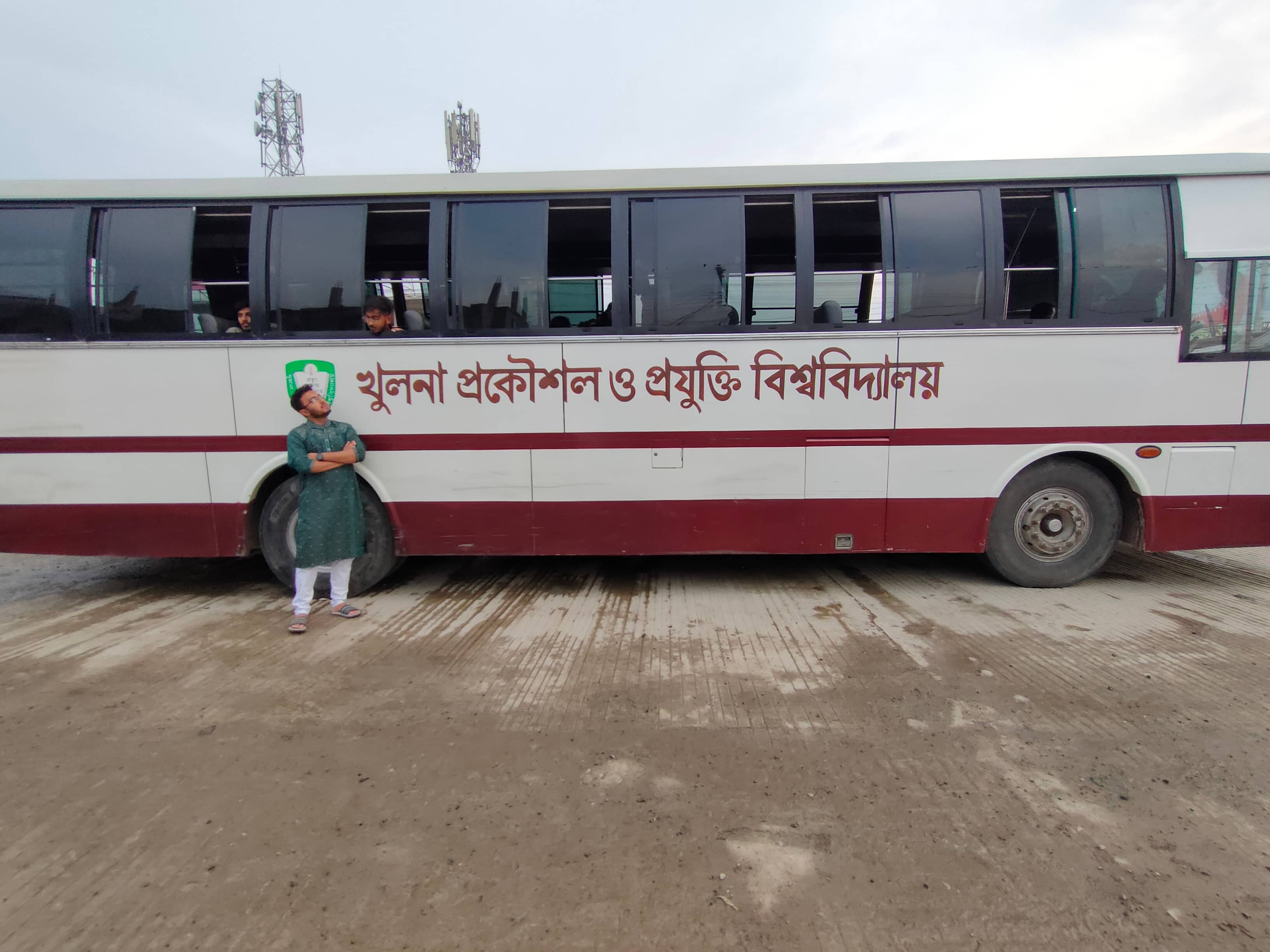 শাপা-ডে শেষে বাস নিয়ে গিয়েছিলাম জিরো পয়েন্ট।