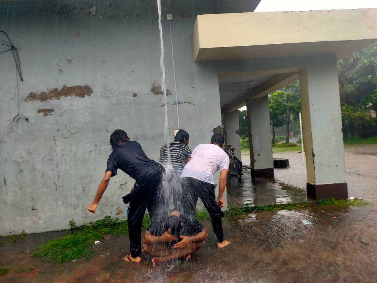 কত বিচিত্র চিন্তাধারা