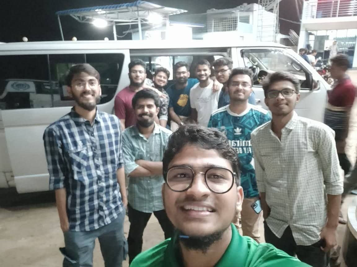 মাওয়া যাচ্ছিলাম ইলিশ খেতে