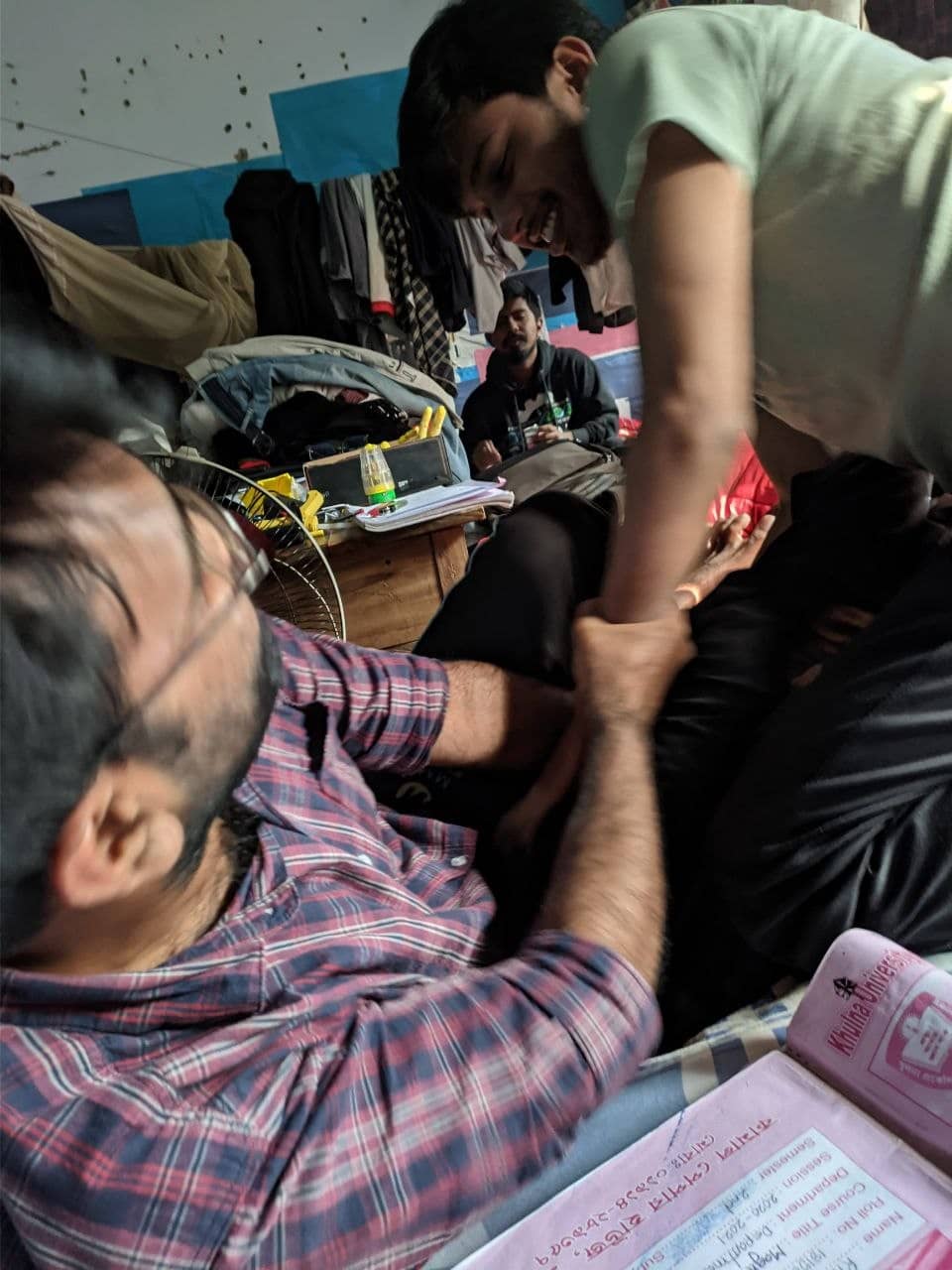 ১১৩ তে রিফাত আর আজমাইনের হাতাহাতি ছিল নিত্যদিনের ঘটনা