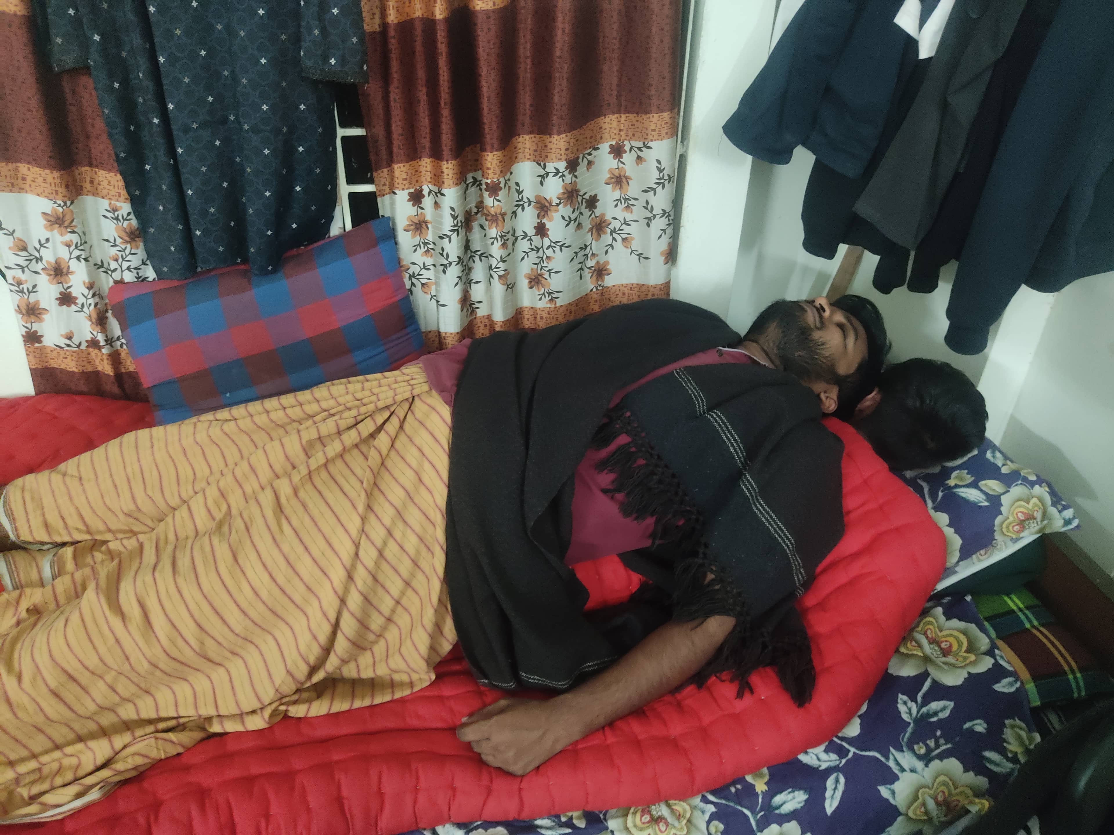 কুয়েট শিক্ষকের উপর সাজ্জাদ