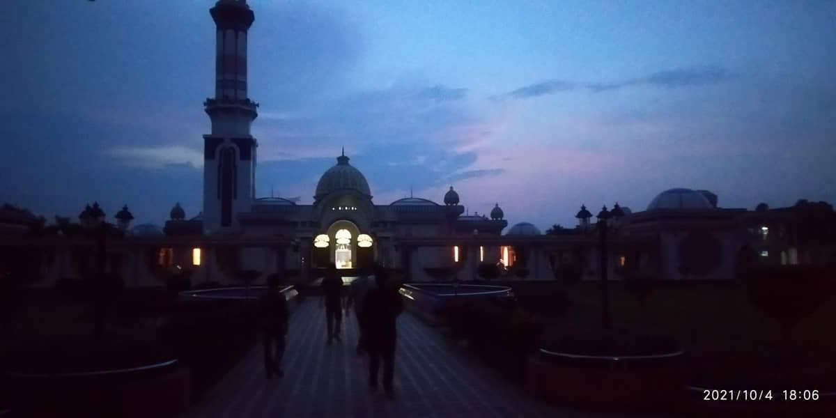বরিশালের বিখ্যাত এই মসজিদের নাম ভুলে গেছি