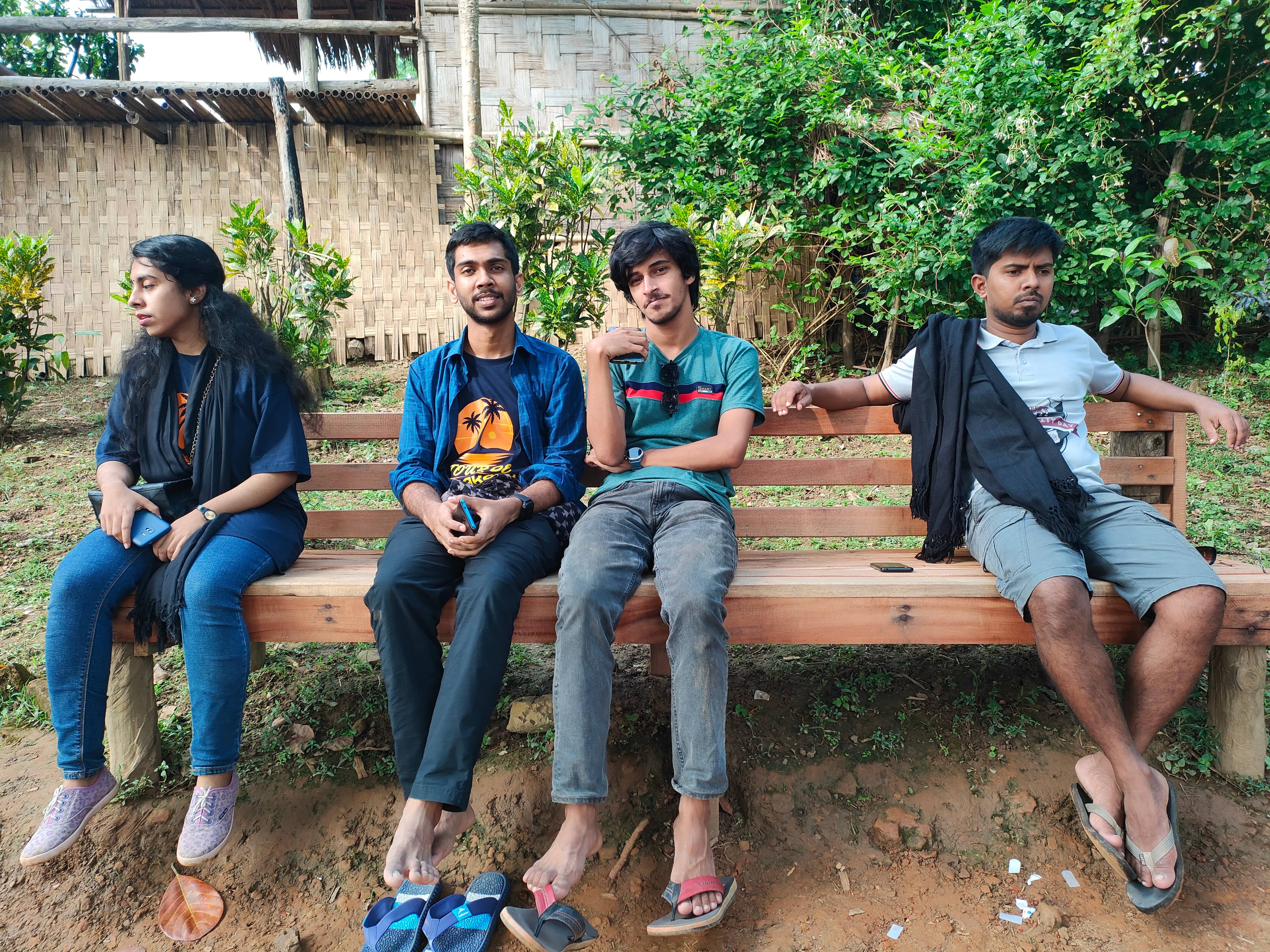 কি ভাবছিলাম মনে নেই (সাজেক)