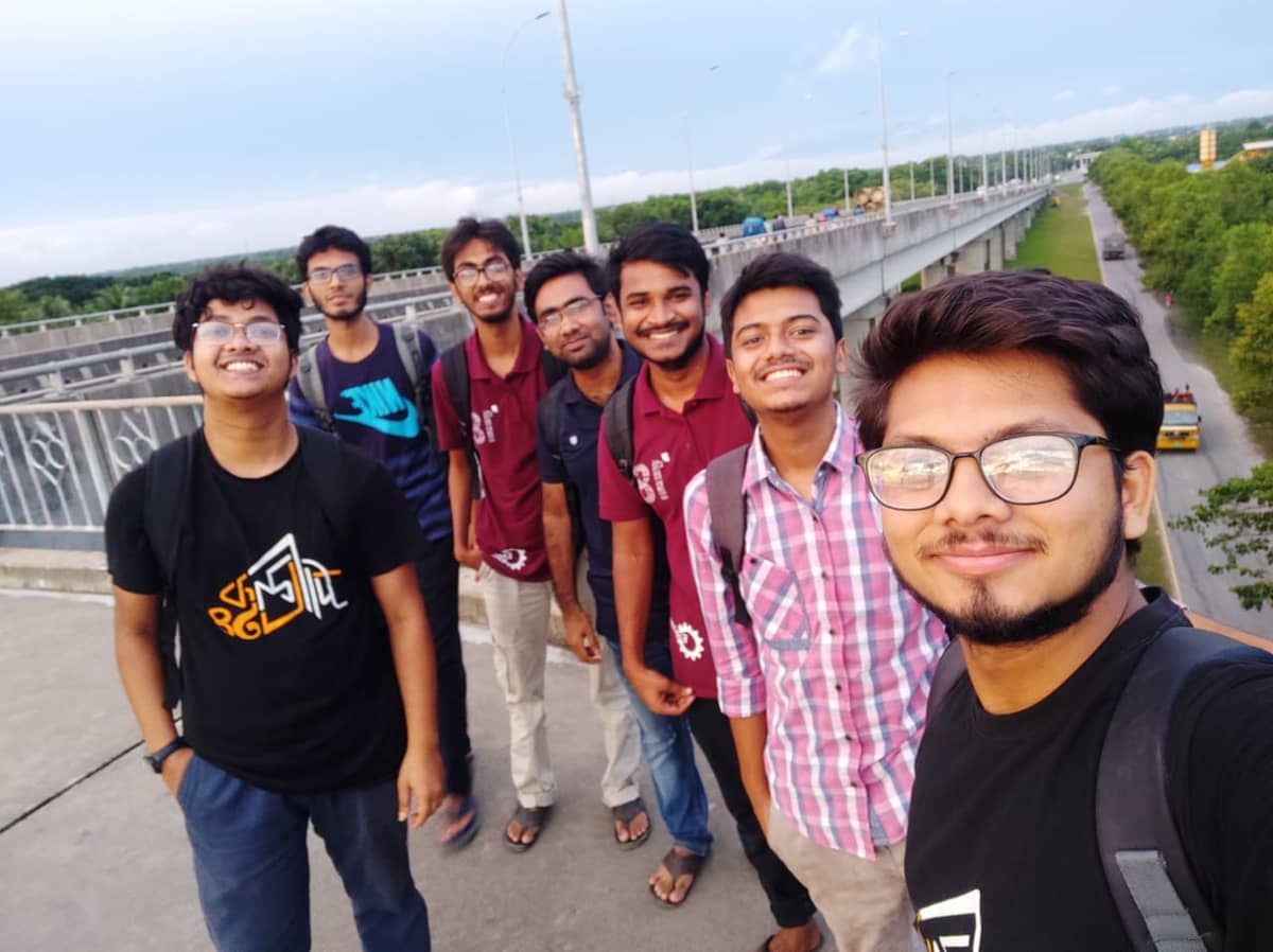 প্রথম হ্যাং আউট (রূপসা ব্রিজে)