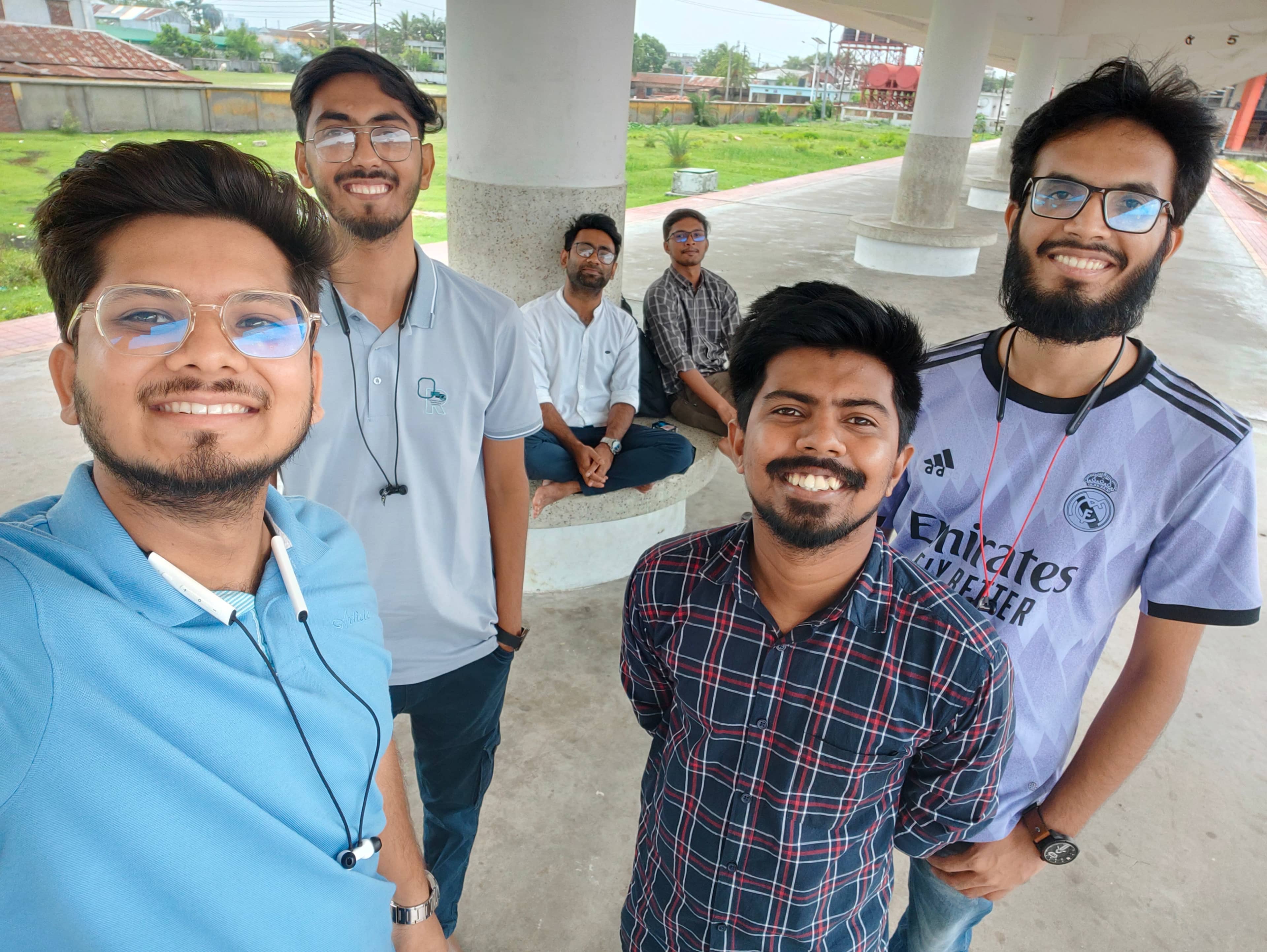 পাবনার পথে