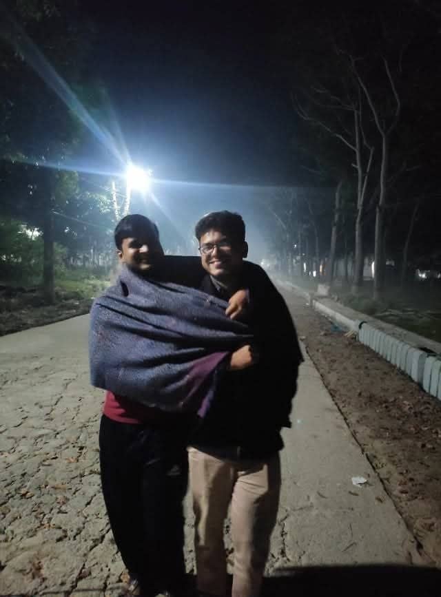 বন্ধু ও গুটি সাজ্জাদ
