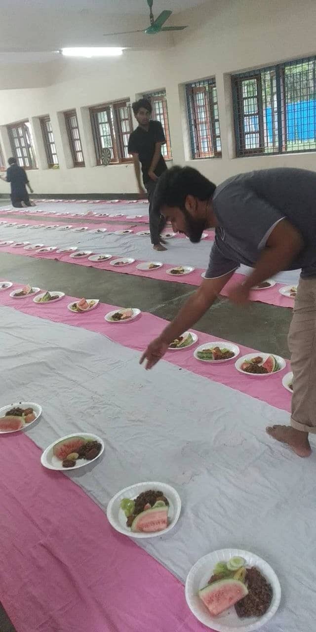 হলের ইফতার পার্টিতে সাজ্জাদ