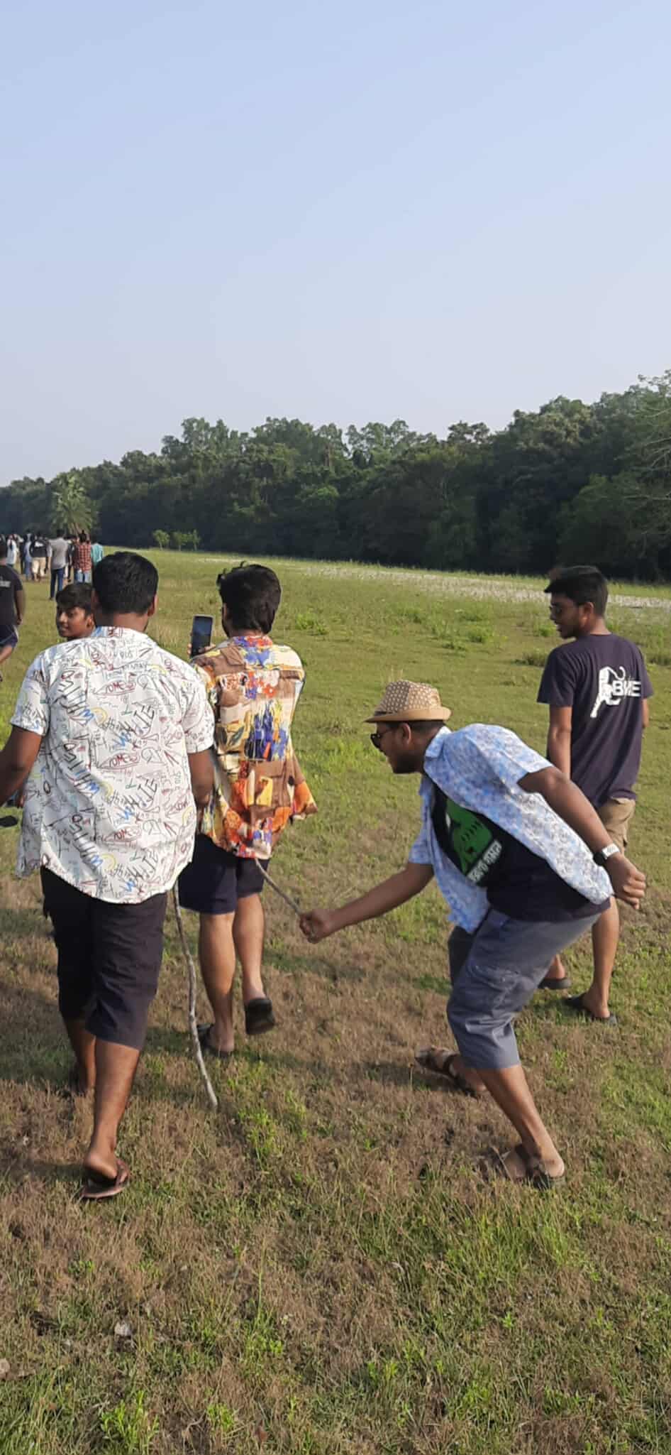 বরিশালের বন্ধুর খুনসুটি (সুন্দরবন)